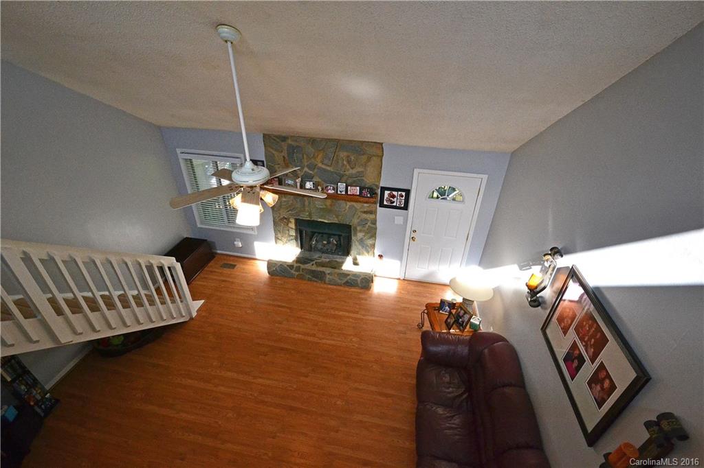 Tega Cay - Residential