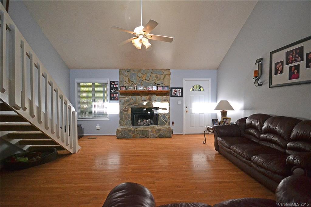 Tega Cay - Residential