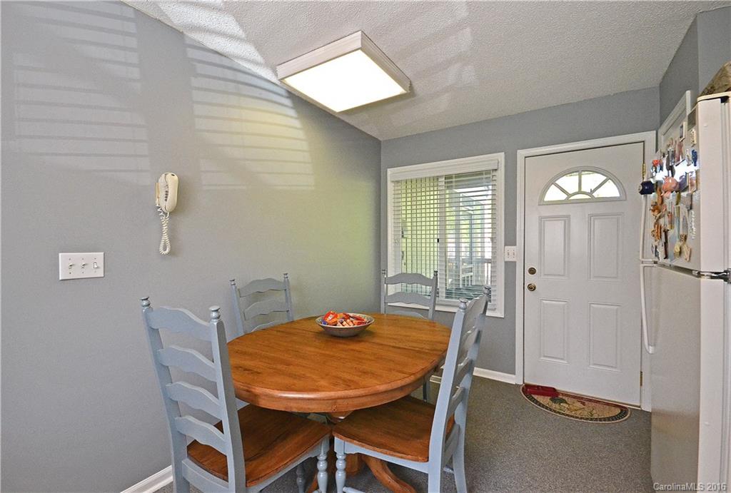 Tega Cay - Residential