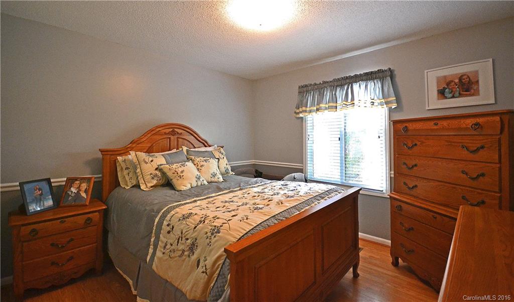 Tega Cay - Residential