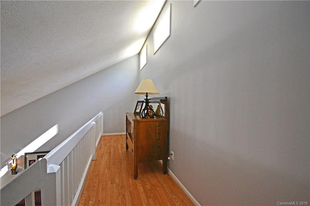 Tega Cay - Residential