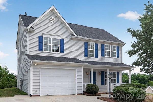 373 SAILWAY RD, WINSTON SALEM, NC 27127 - Image fa6e68f82d7e0d3aa255ffe82e75a31c/2294108812