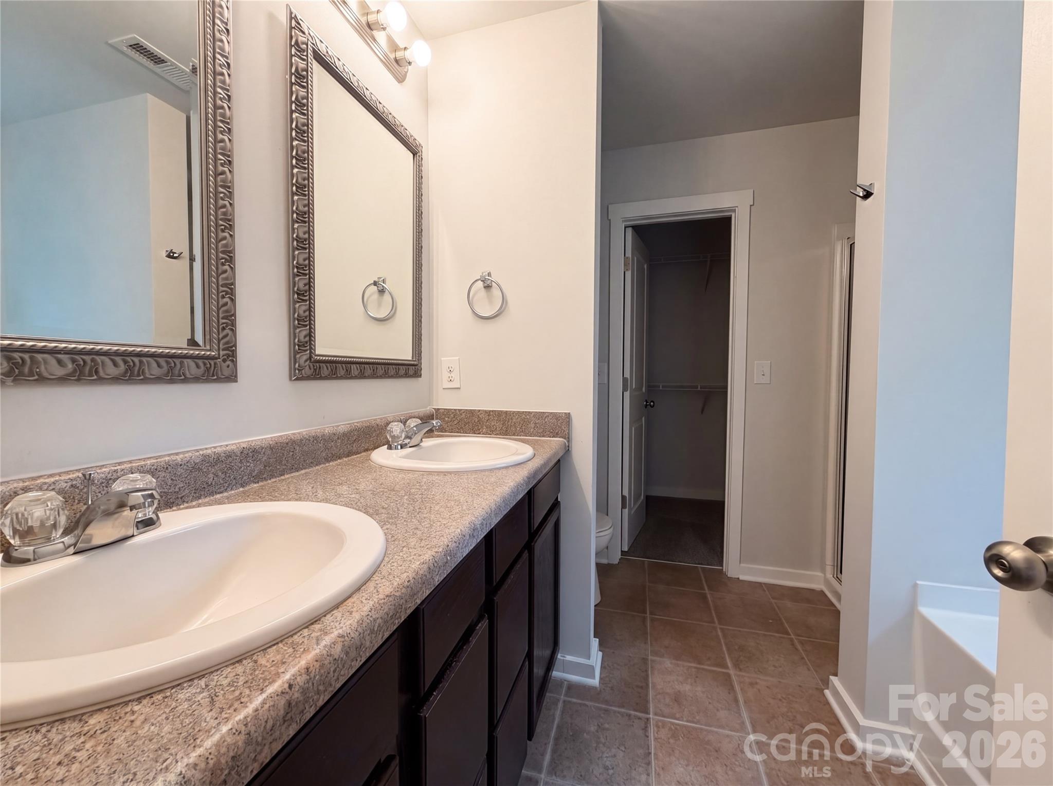 Gibbon Woods - Residential