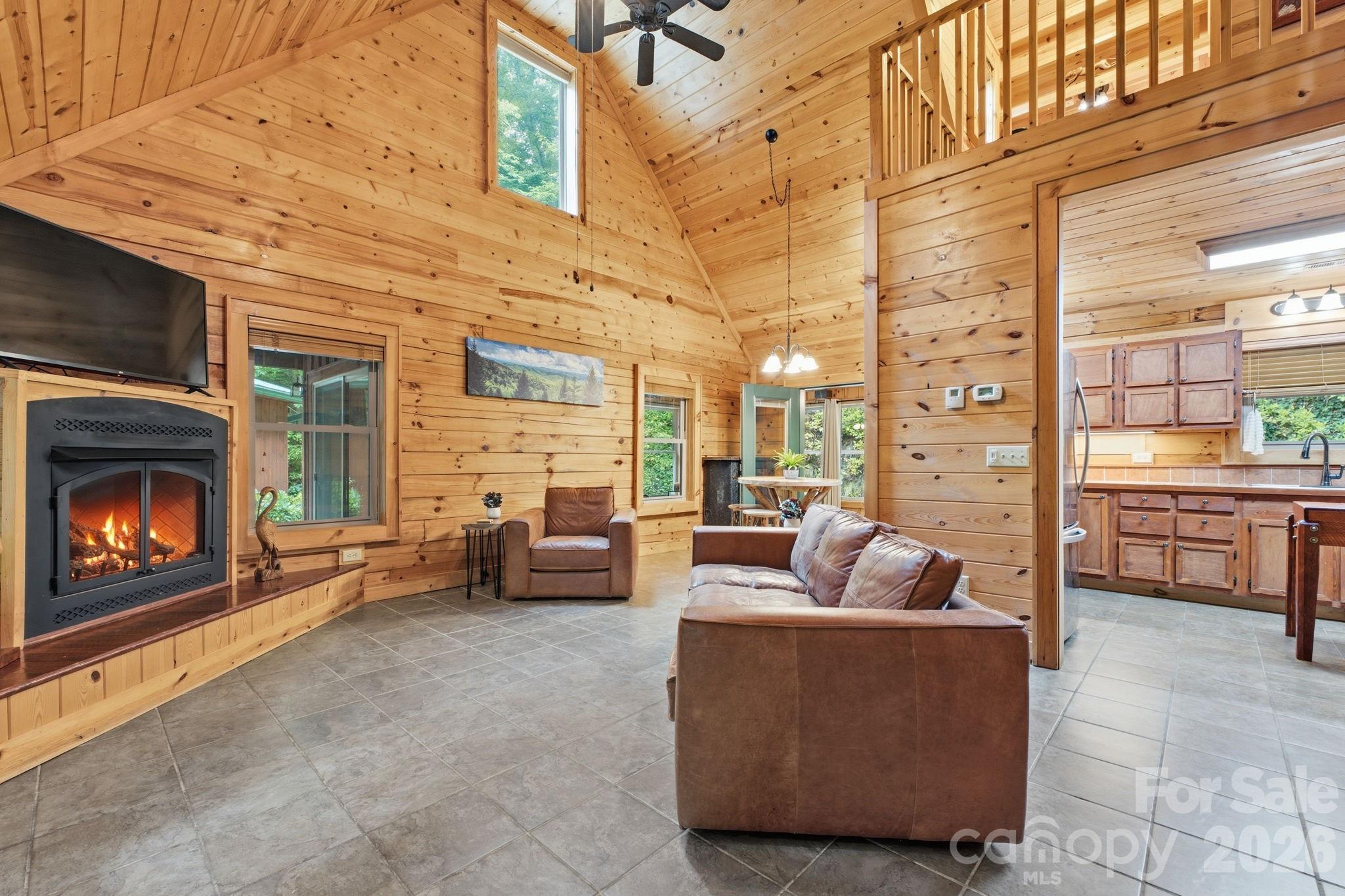 1026 High Top Mountain Road