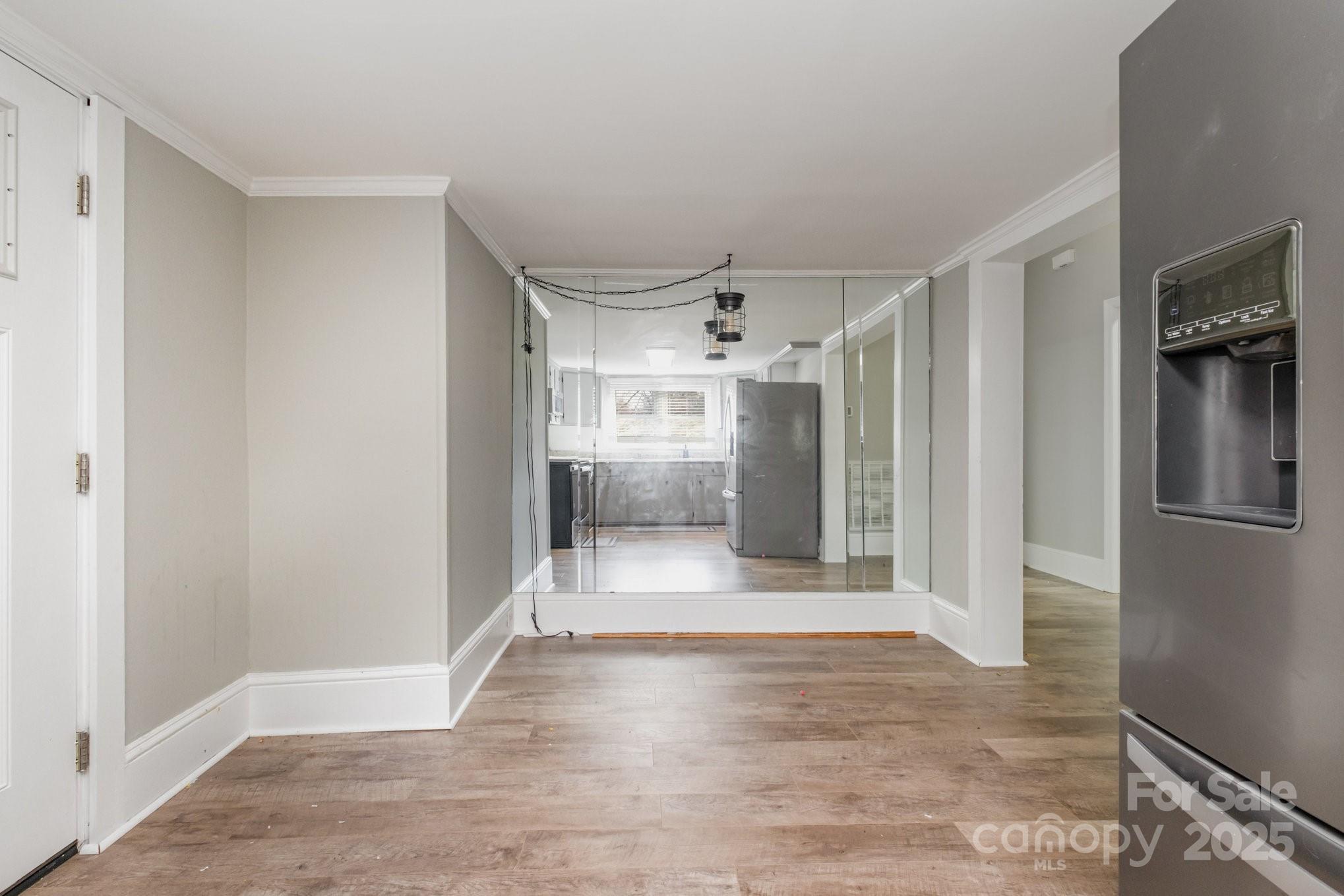 603 Old North Main Street