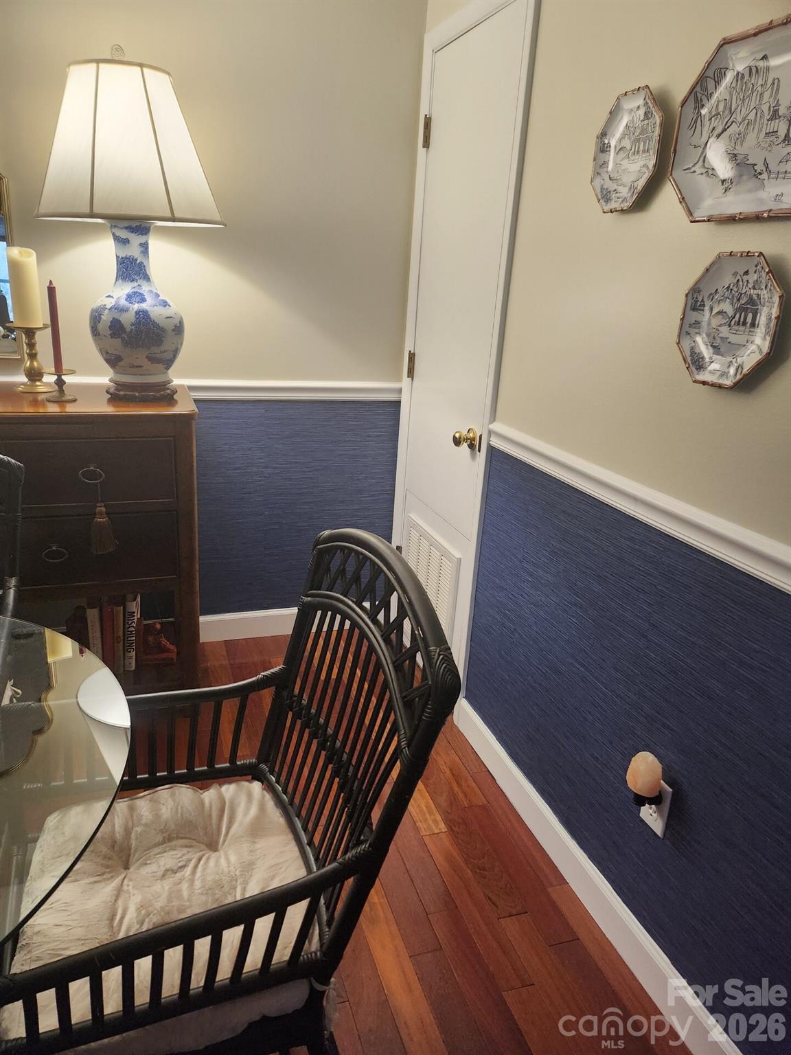 Ravencroft Condominiums - Residential