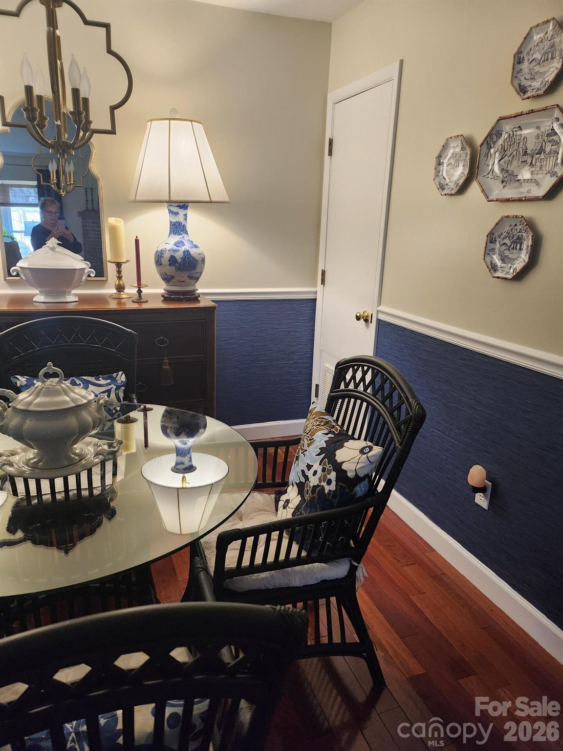 Ravencroft Condominiums - Residential