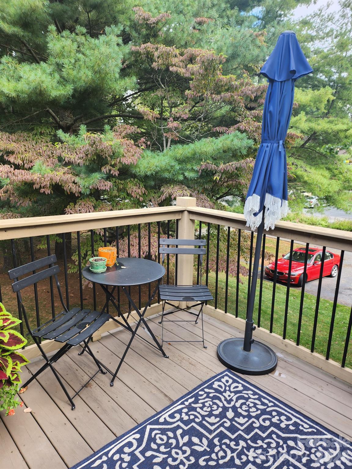 Ravencroft Condominiums - Residential