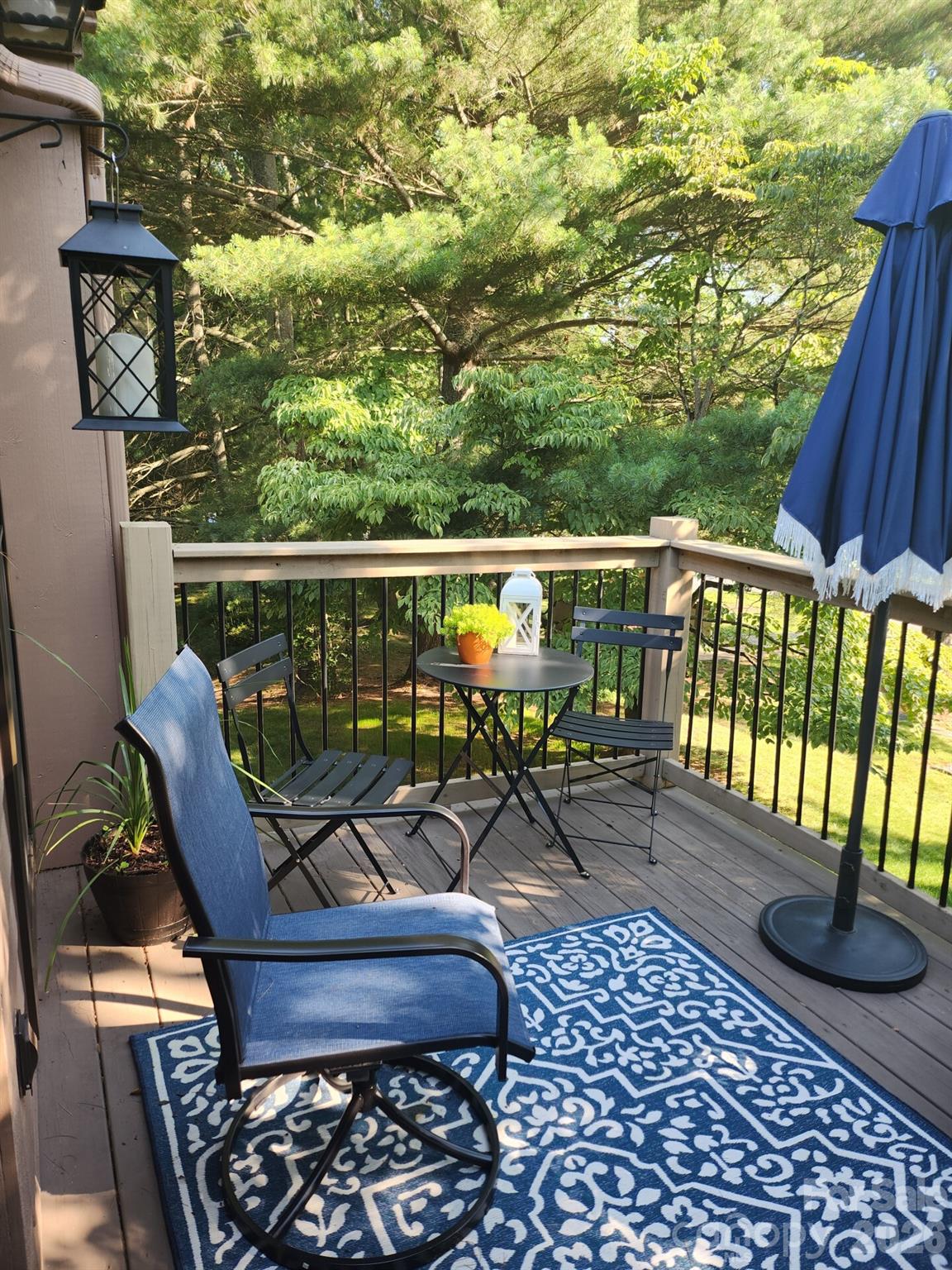 Ravencroft Condominiums - Residential