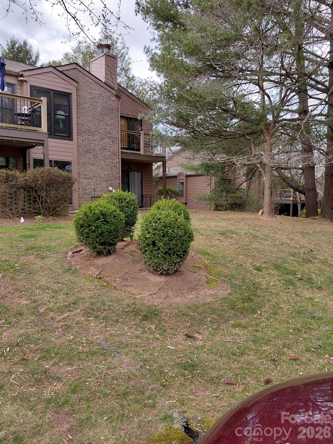 Ravencroft Condominiums - Residential