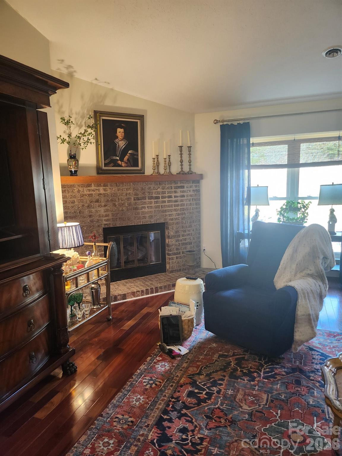 Ravencroft Condominiums - Residential