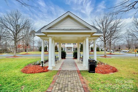 A home in Waxhaw