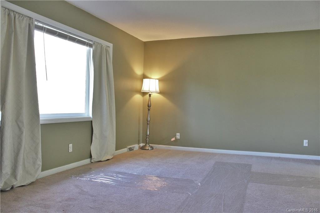Tega Cay - Residential
