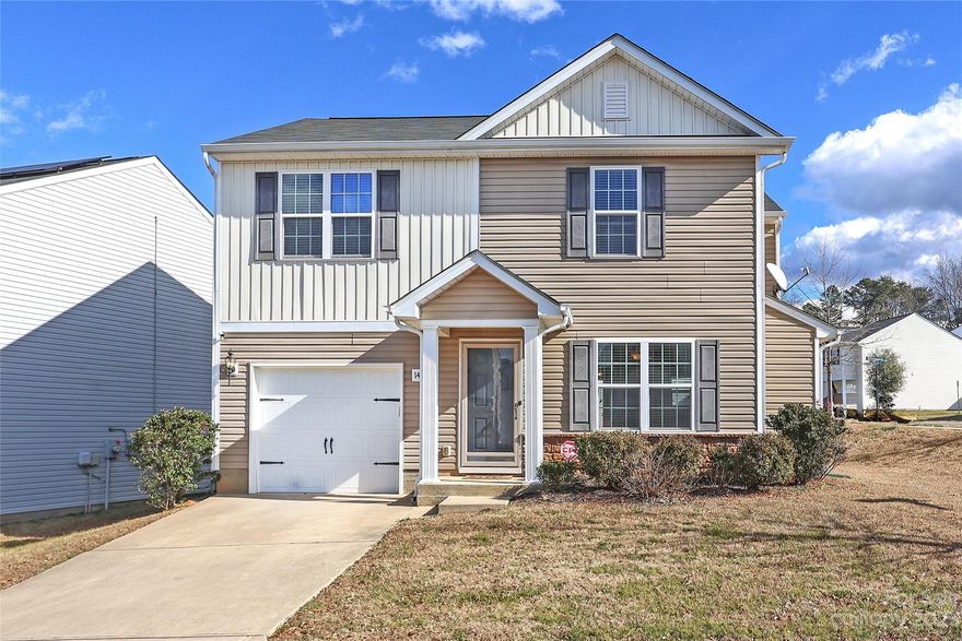 Come and see this beautiful 3 BEDROOM, 2.5 BATH home in popular Kingstree. Great floorplan featuring an OPEN layout w/ a spacious living room that flows right into the large kitchen w/ granite countertops and pantry. Easy maintenance backyard with PRIVACY FENCE on CORNER LOT. Large primary suite on upper level features double closets, vaulted ceilings and an ensuite bath w/ garden tub. Two additional bedrooms separated by the second full-bath complete the upper level. Kingstree is a great amenity-rich community w/ its own community clubhouse, pool, playground, sidewalks and walking trail. The community is conveniently located within minutes to shopping, grocers and restaurants.