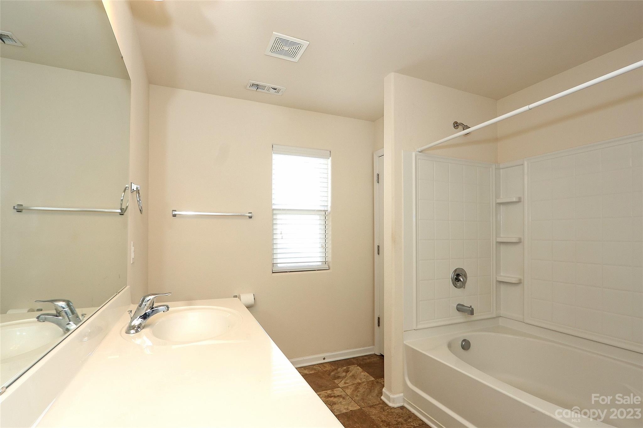 Kingstree - Residential