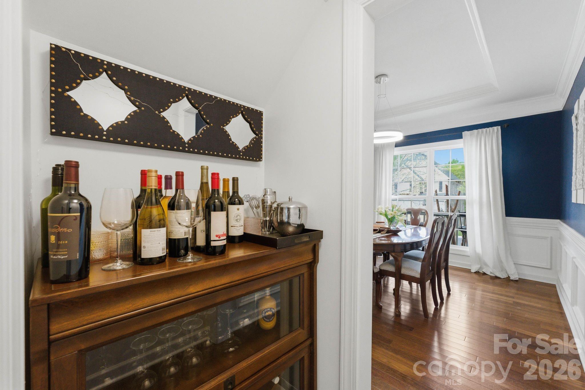 Hollister - Residential