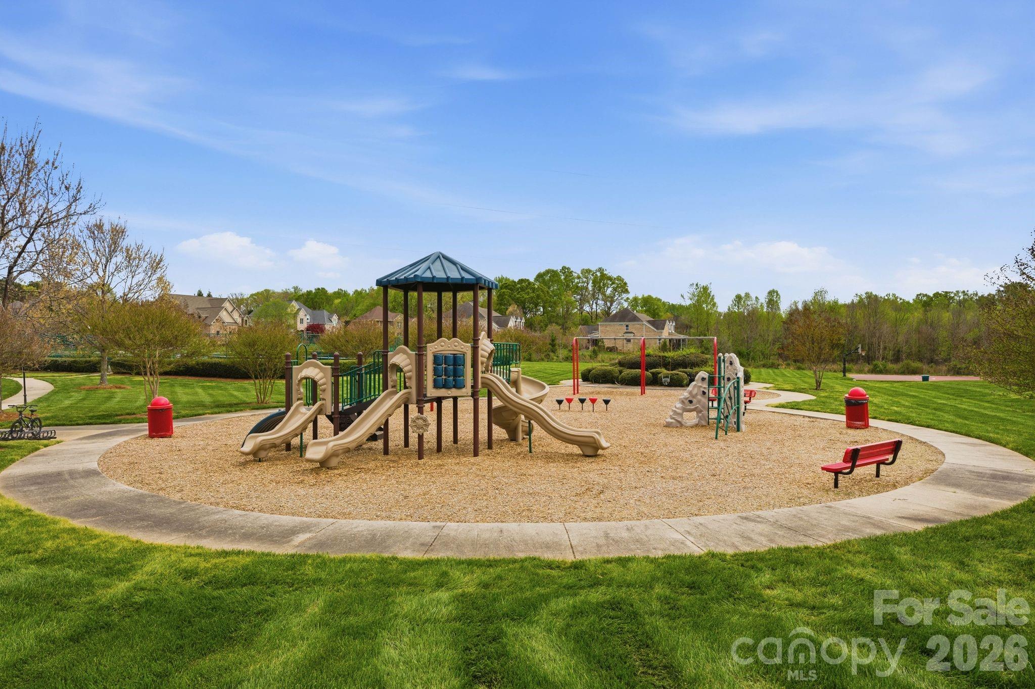 Hollister - Residential