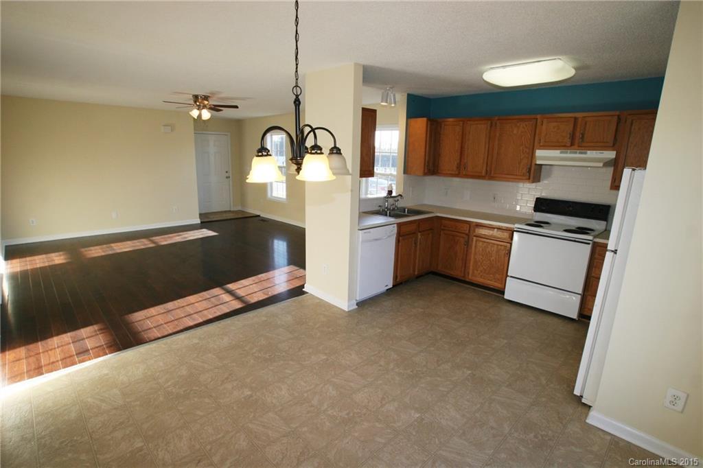 Raccoon Hollow - Residential