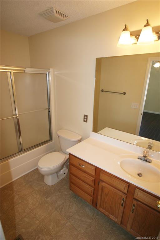 Raccoon Hollow - Residential