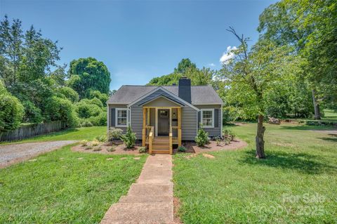234 Bentwood Drive Forest City NC 28043