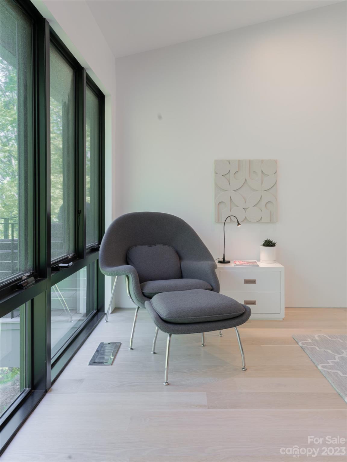 Reynolds Mountain - Residential