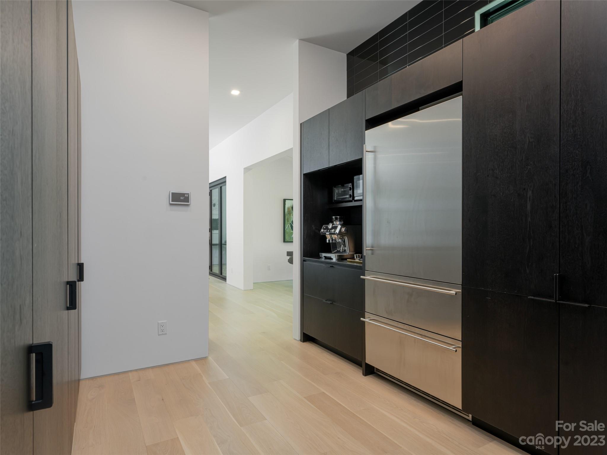 Reynolds Mountain - Residential