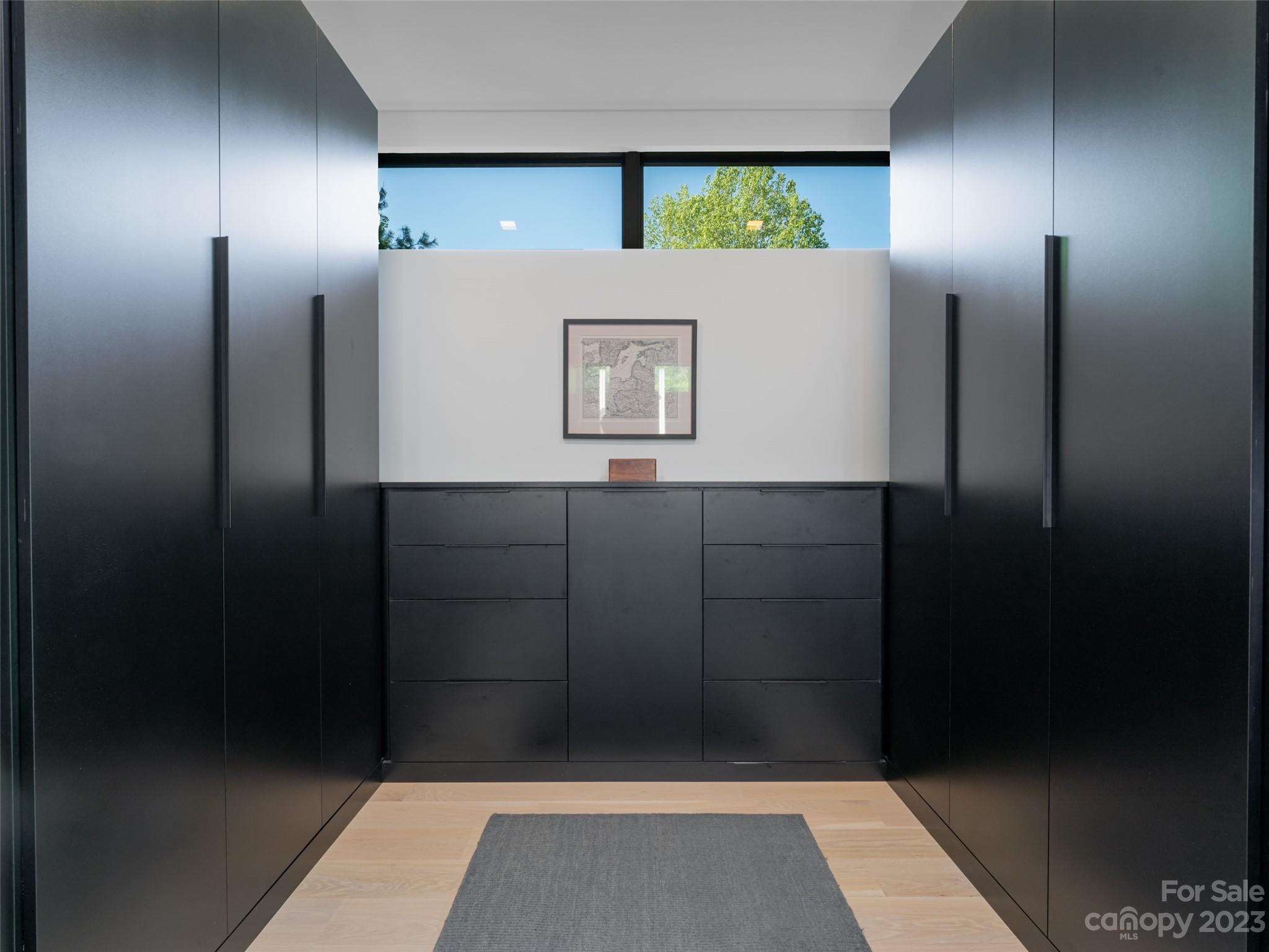 Reynolds Mountain - Residential