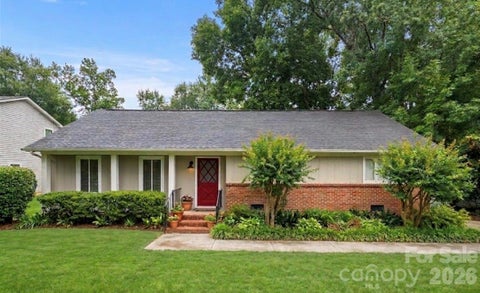 Photo of 5956 Mcnair Road, Charlotte, NC 28212 (MLS # 4411838)