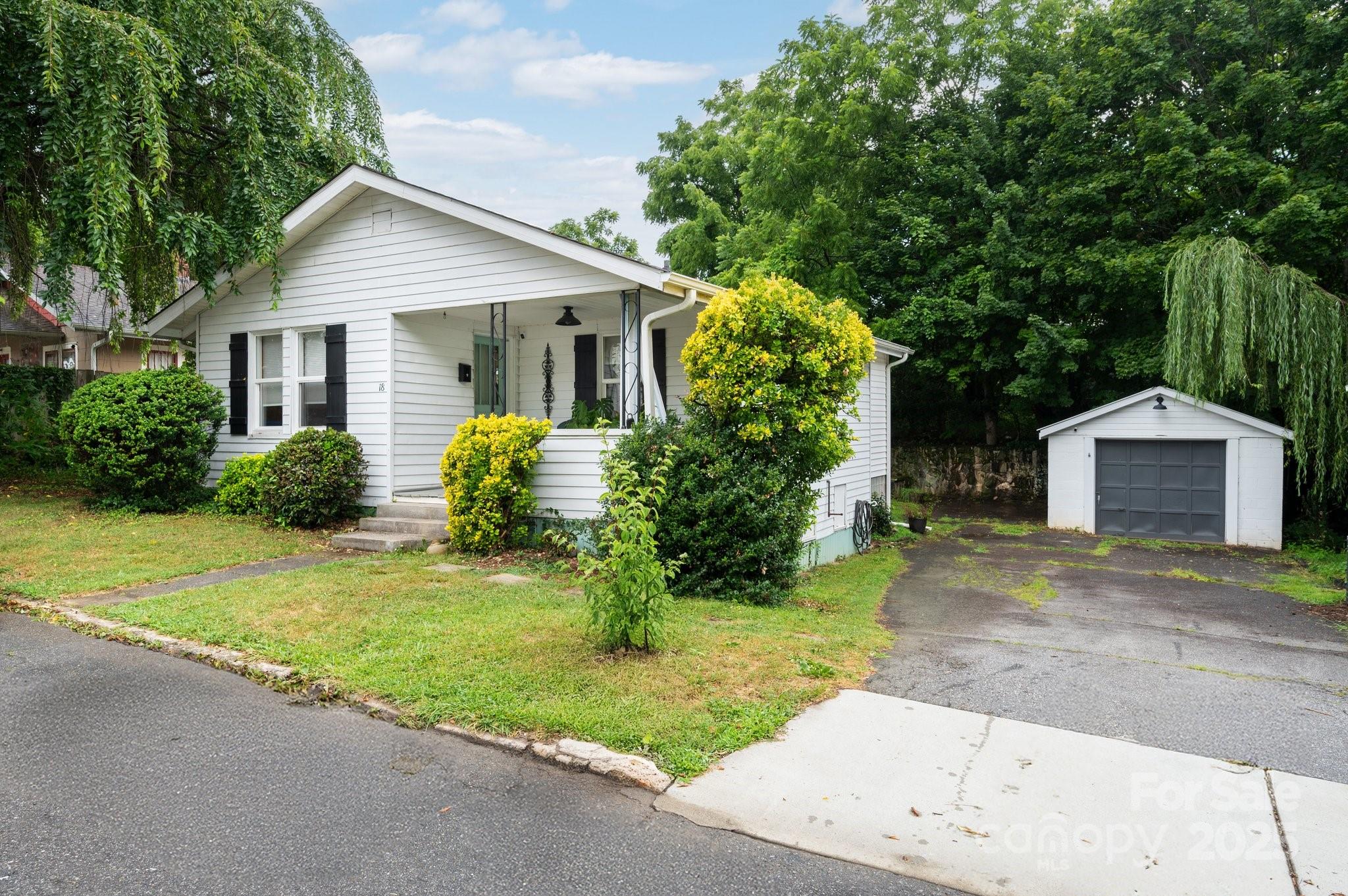 18 Jarrett Street