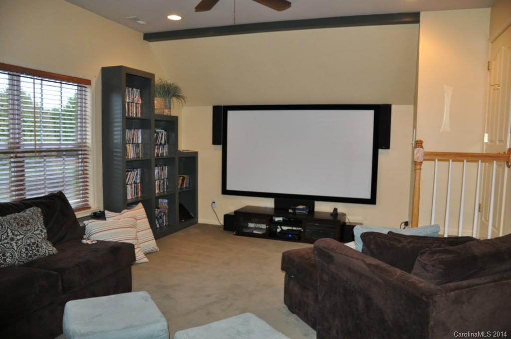 Hunter Oaks - Residential Lease