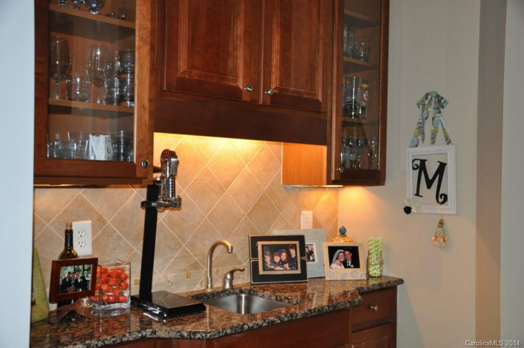 Hunter Oaks - Residential Lease