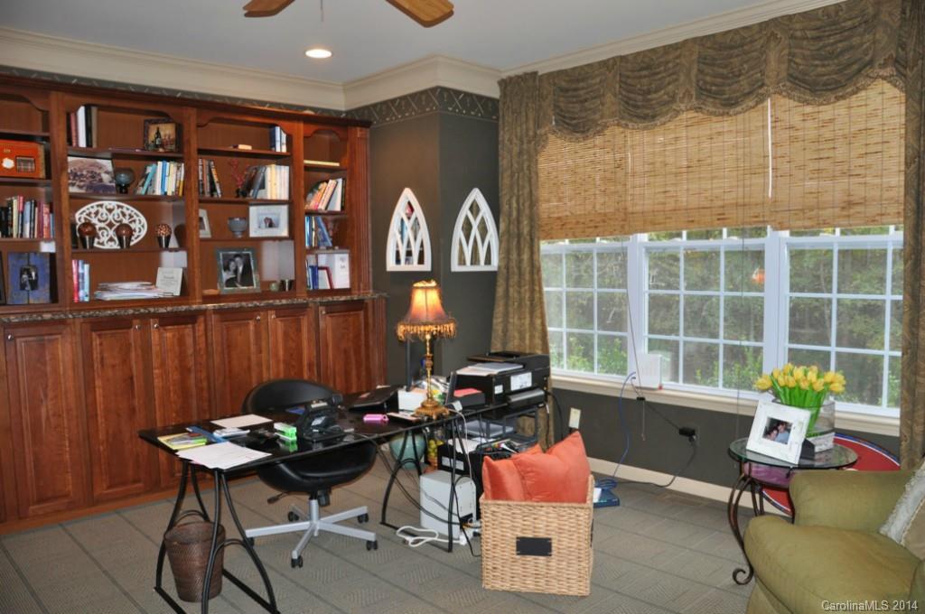 Hunter Oaks - Residential Lease