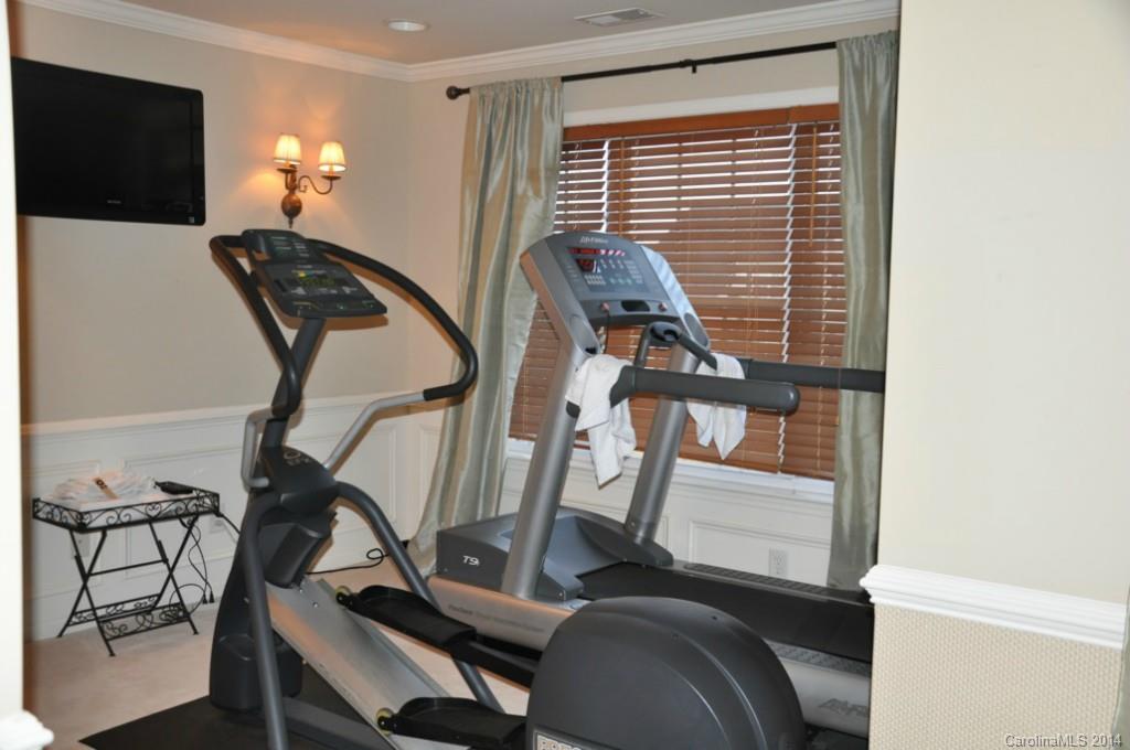 Hunter Oaks - Residential Lease