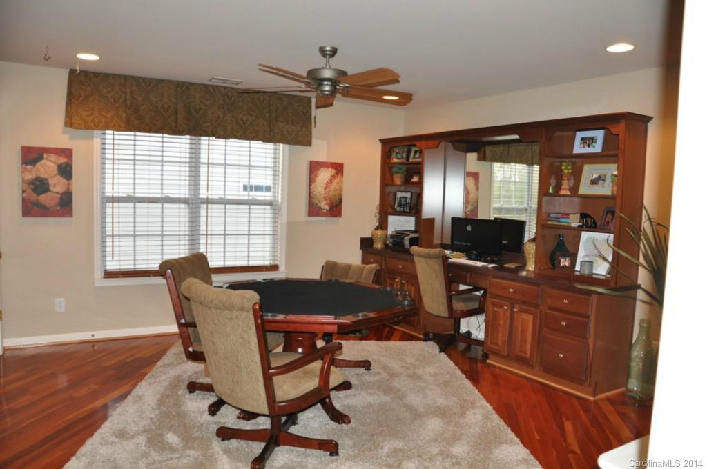 Hunter Oaks - Residential Lease