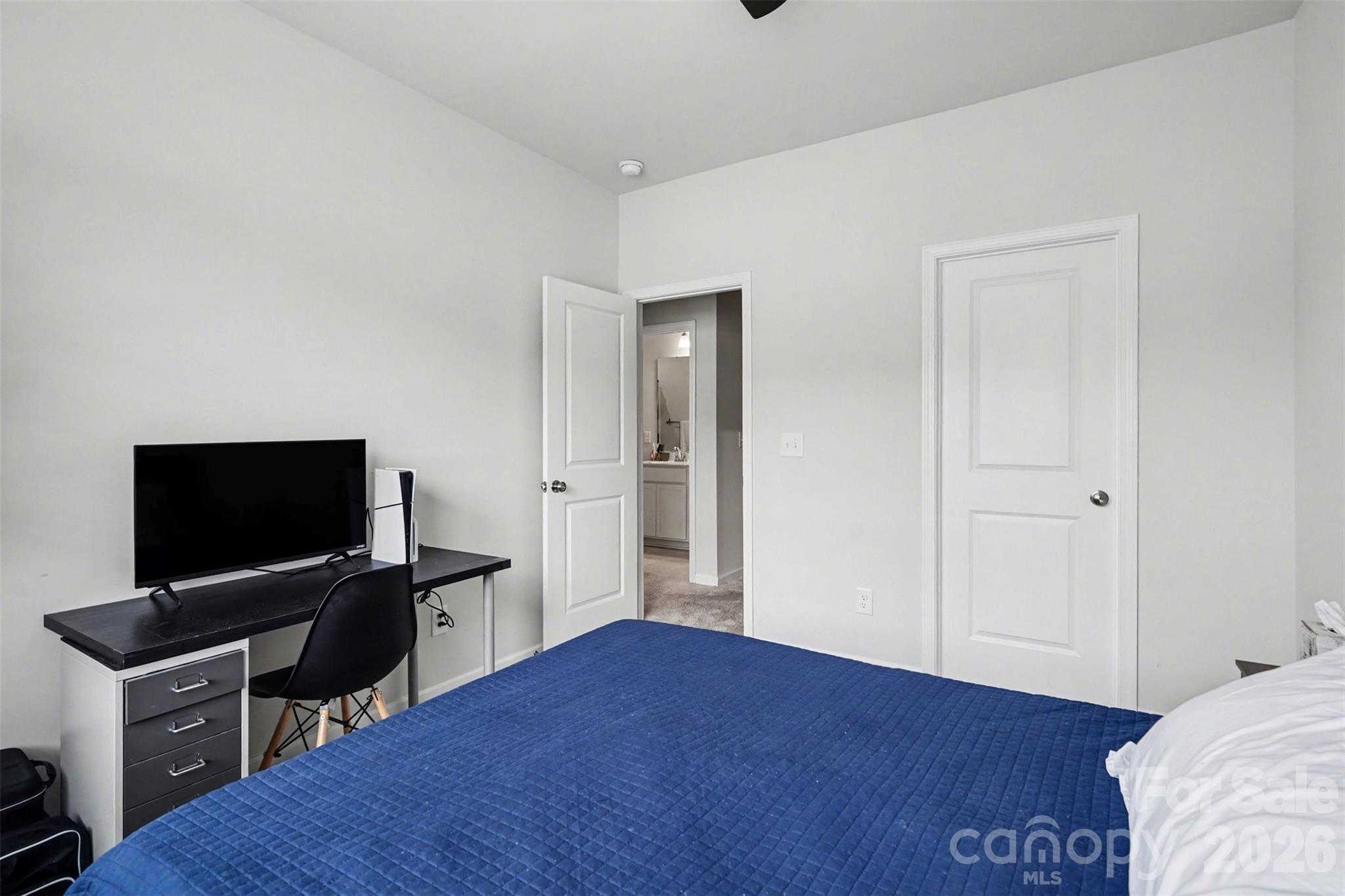 Pennant Square - Residential