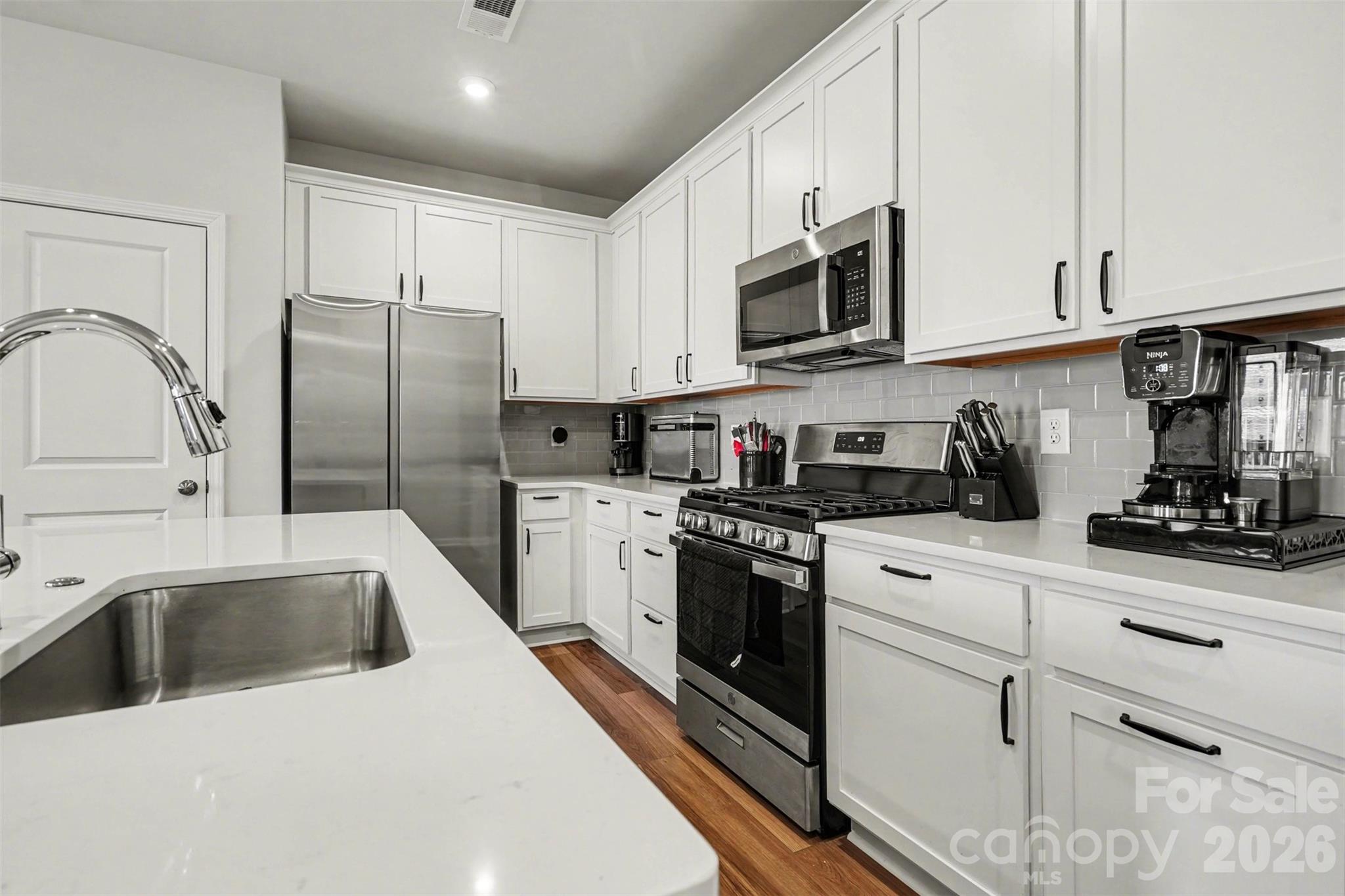 Pennant Square - Residential