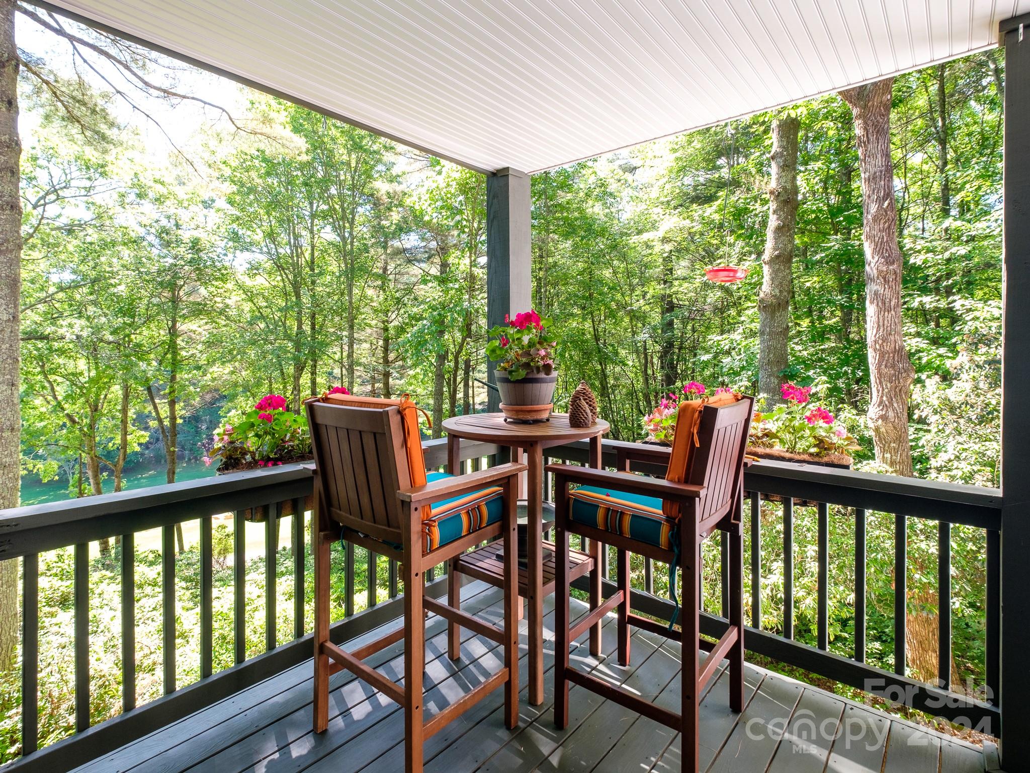 Connestee Falls - Residential