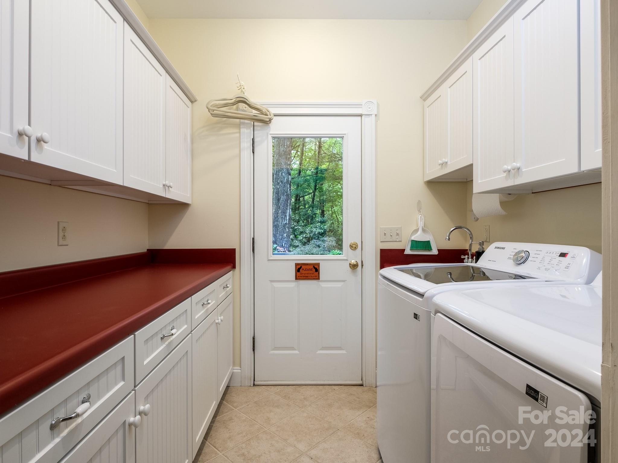 Connestee Falls - Residential