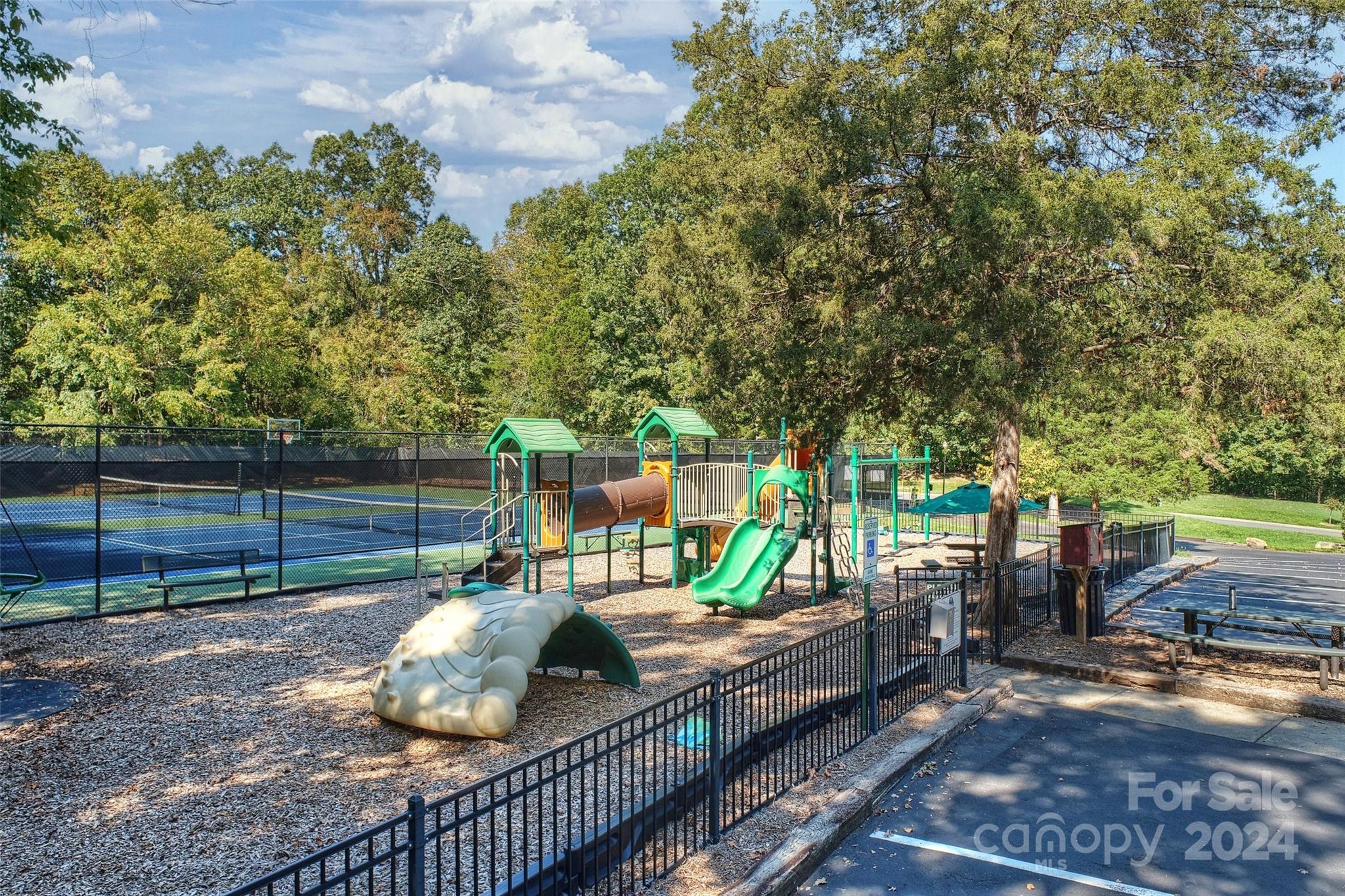 Thornhill - Residential