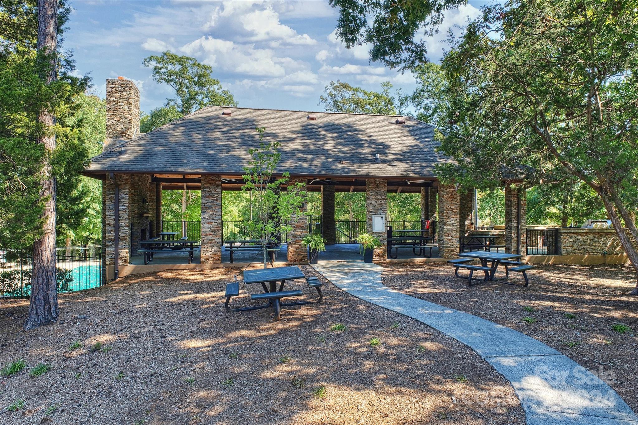 Thornhill - Residential