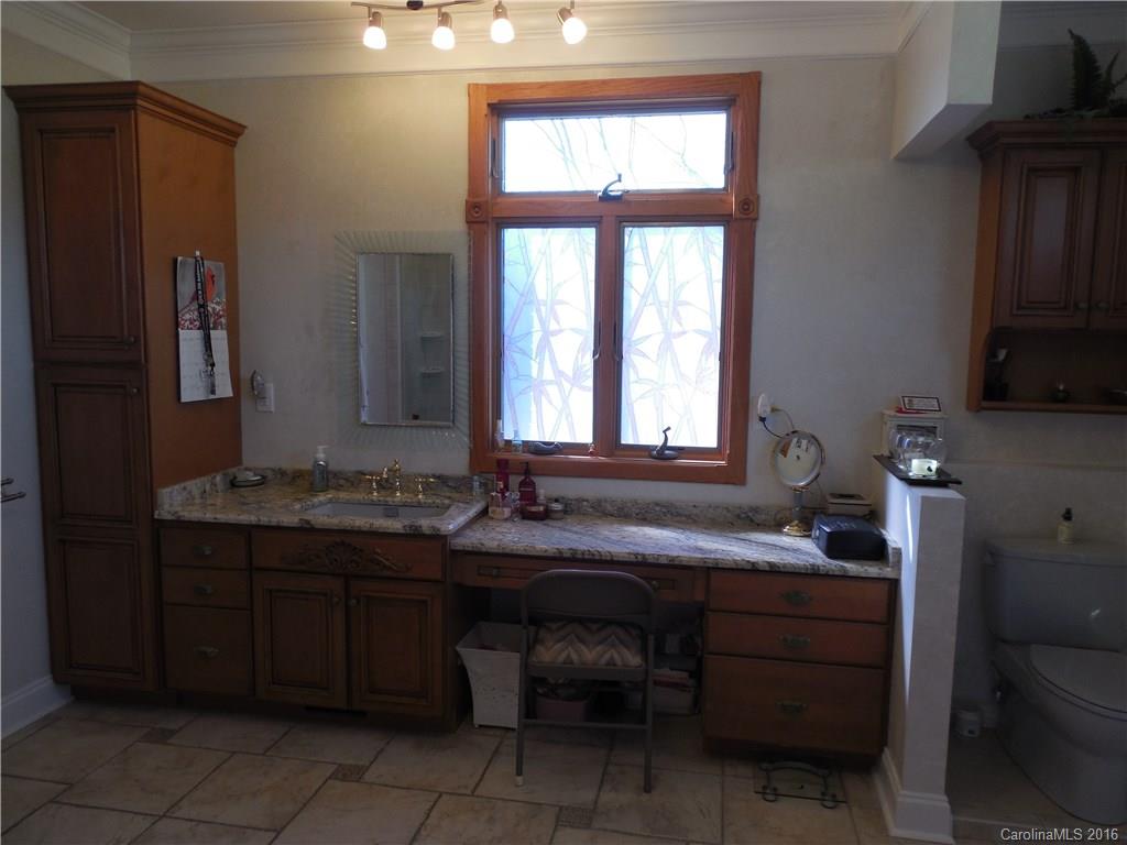 Lake Pointe - Residential