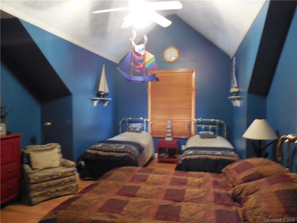 Lake Pointe - Residential