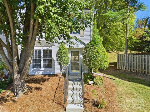 Photo of 9613 Green Gable Court, Charlotte, NC 28270 (MLS # 4314499)