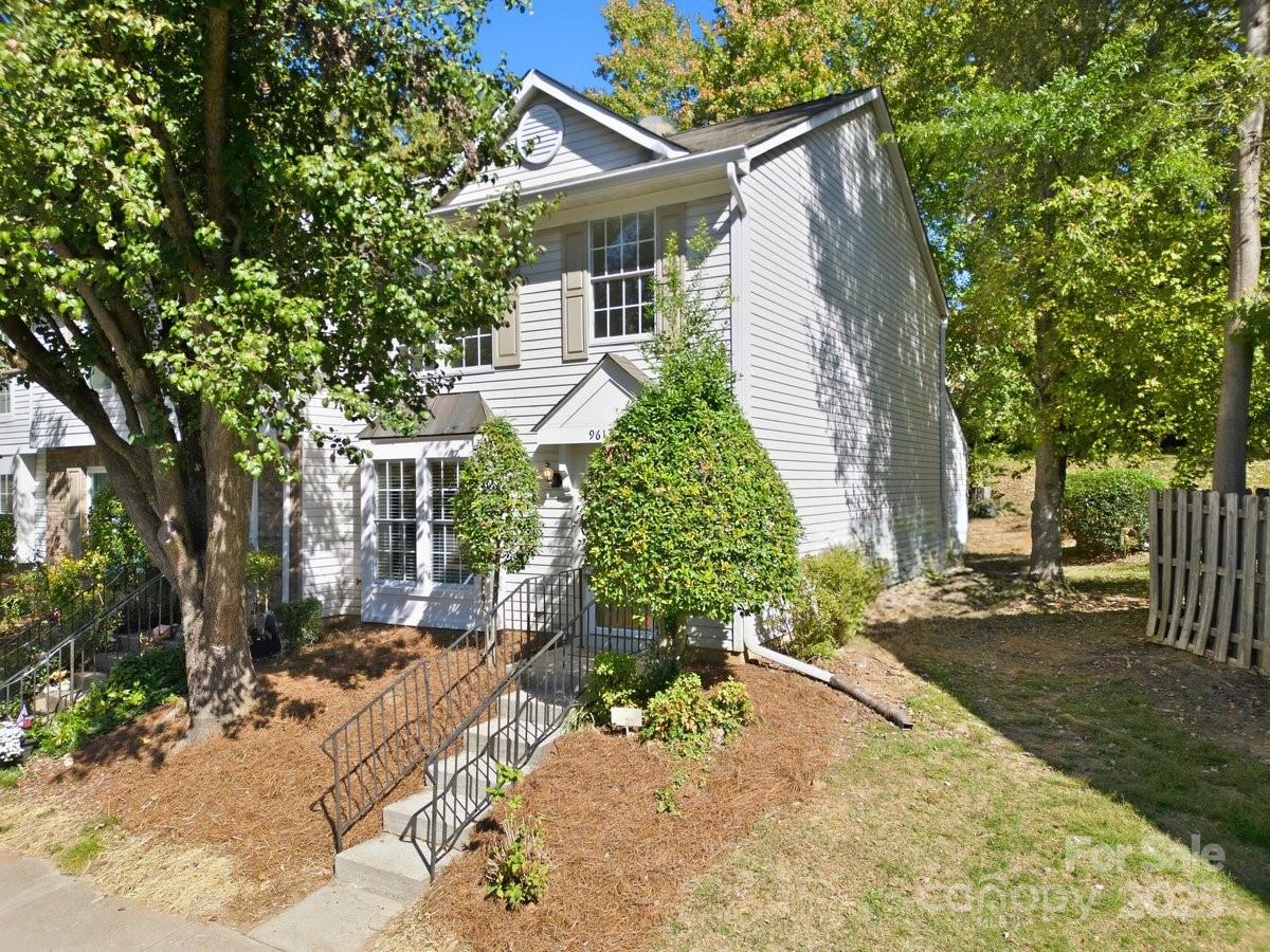 9613 Green Gable Court
