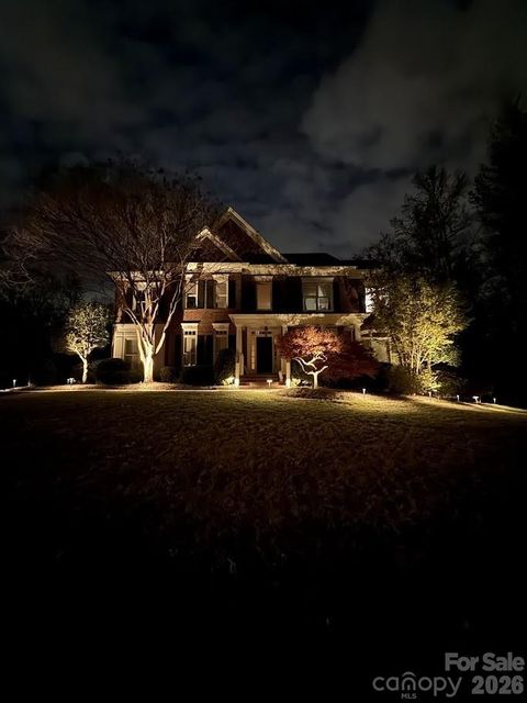 Photo of 7810 Stonehaven Drive, Waxhaw, NC 28173 (MLS # 4362179)