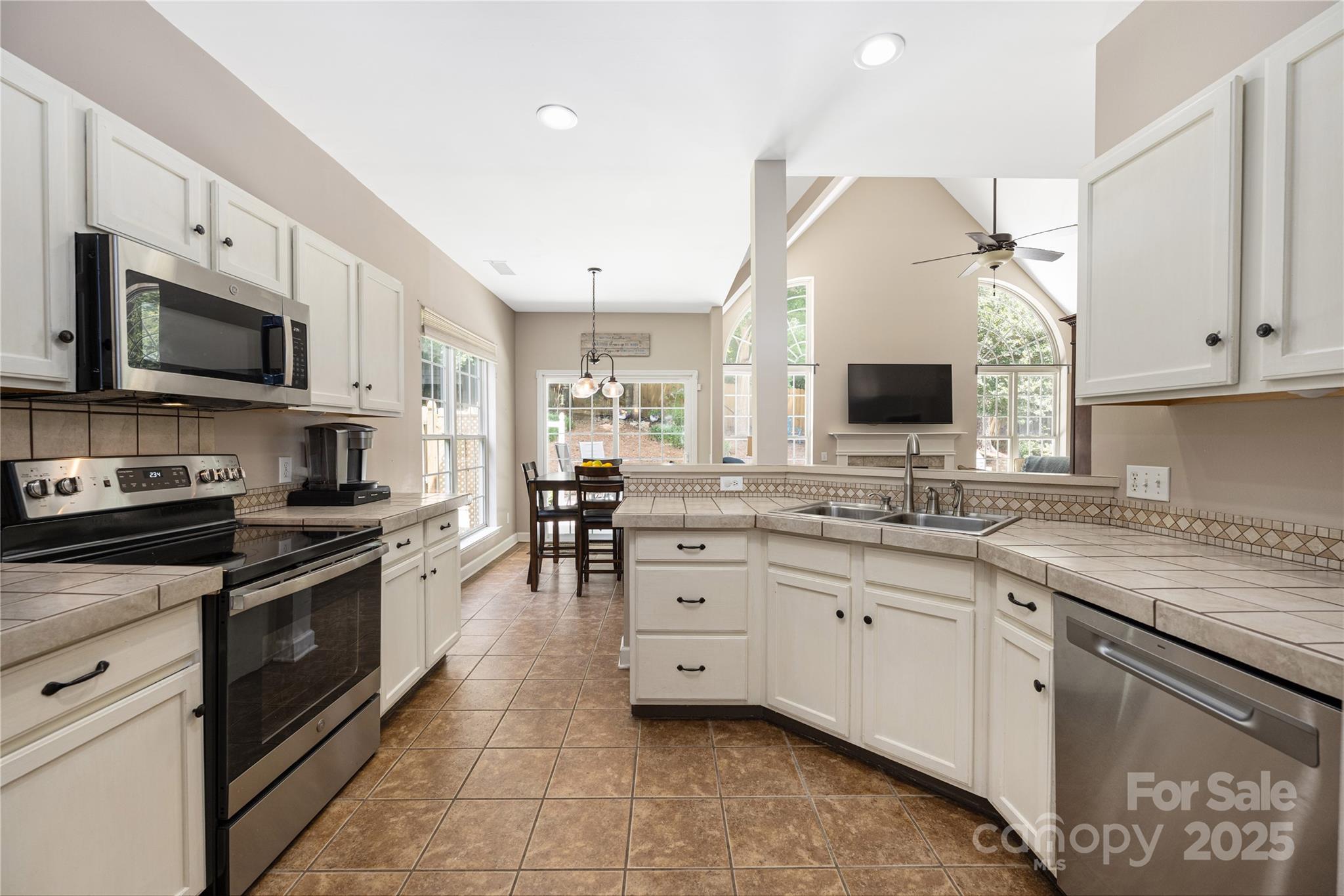 14218 Springsure Court