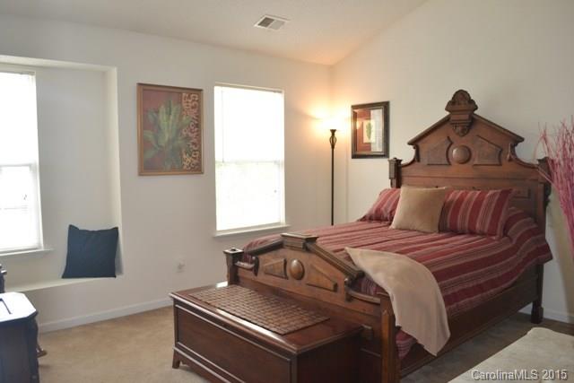 Lexington Commons - Residential