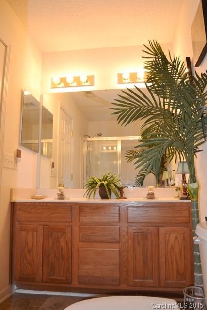 Lexington Commons - Residential