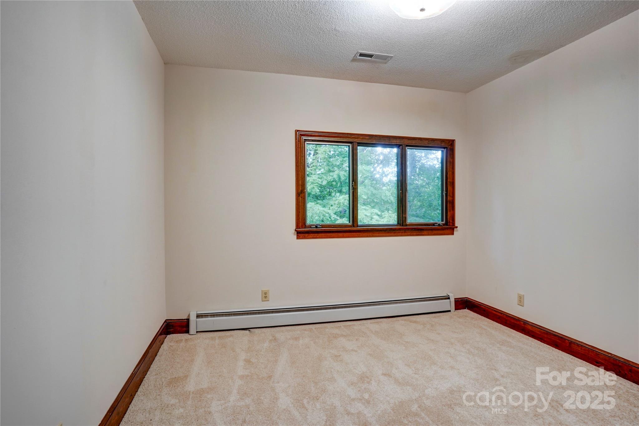 Luvine Hills - Residential