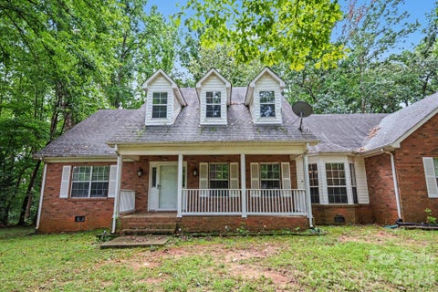 Photo of 7944 Woodhill Cove Lane, Denver, NC 28037 (MLS # 4409895)